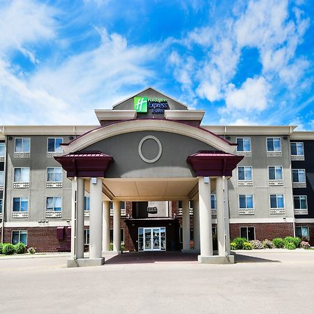 Holiday Inn Express Hotel & Suites Grand Forks, An Ihg Hotel Exteriör bild