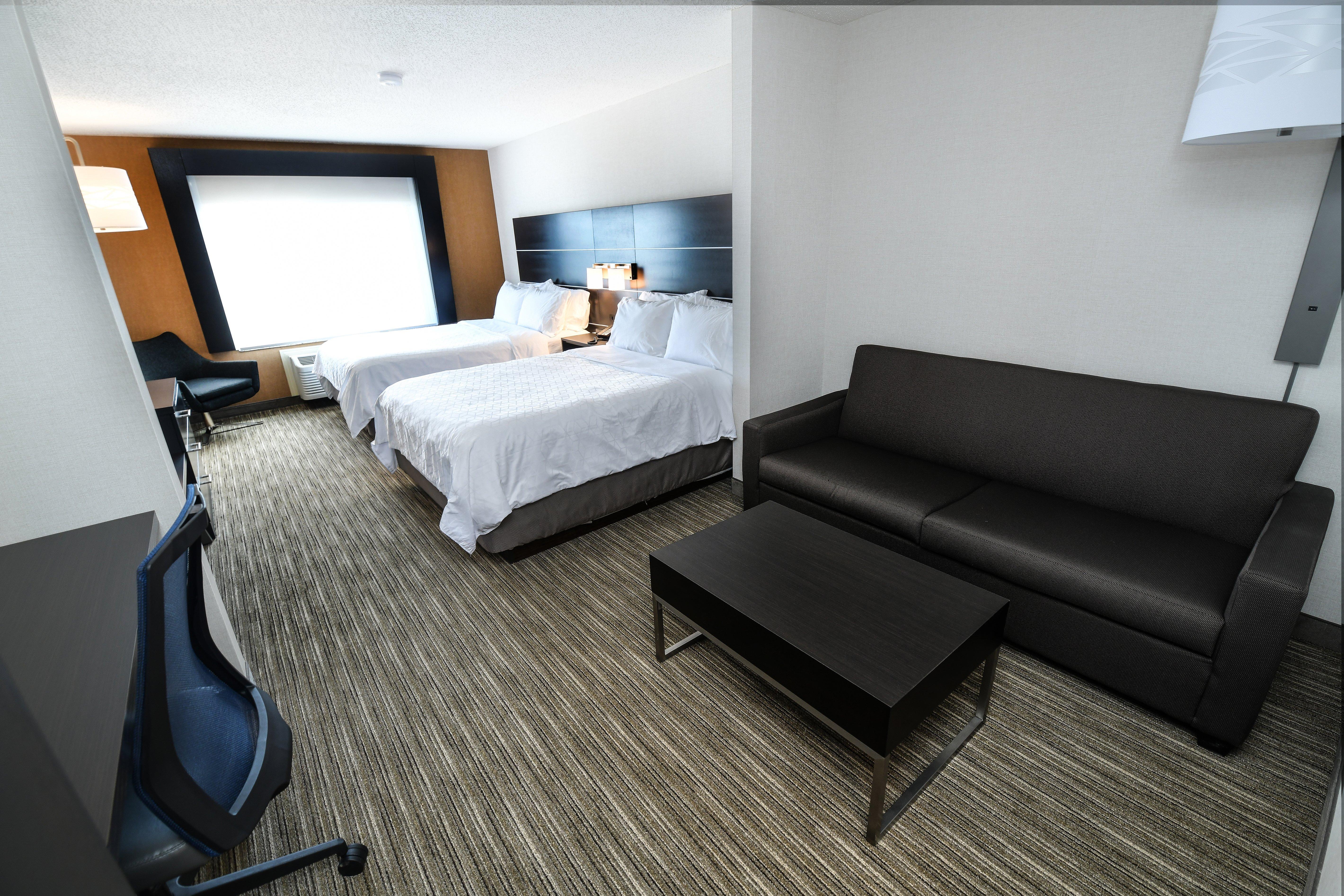Holiday Inn Express Hotel & Suites Grand Forks By Ihg Exteriör bild